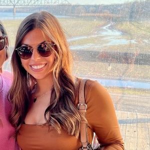 Meet your Posher, Valerie